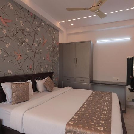 Yogved Hospitality & Resort Rishīkesh Zewnętrze zdjęcie