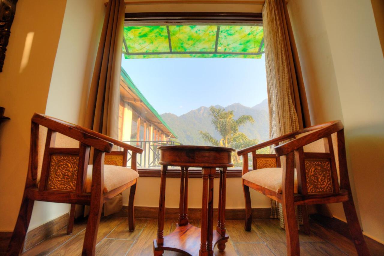 Yogved Hospitality & Resort Rishīkesh Zewnętrze zdjęcie