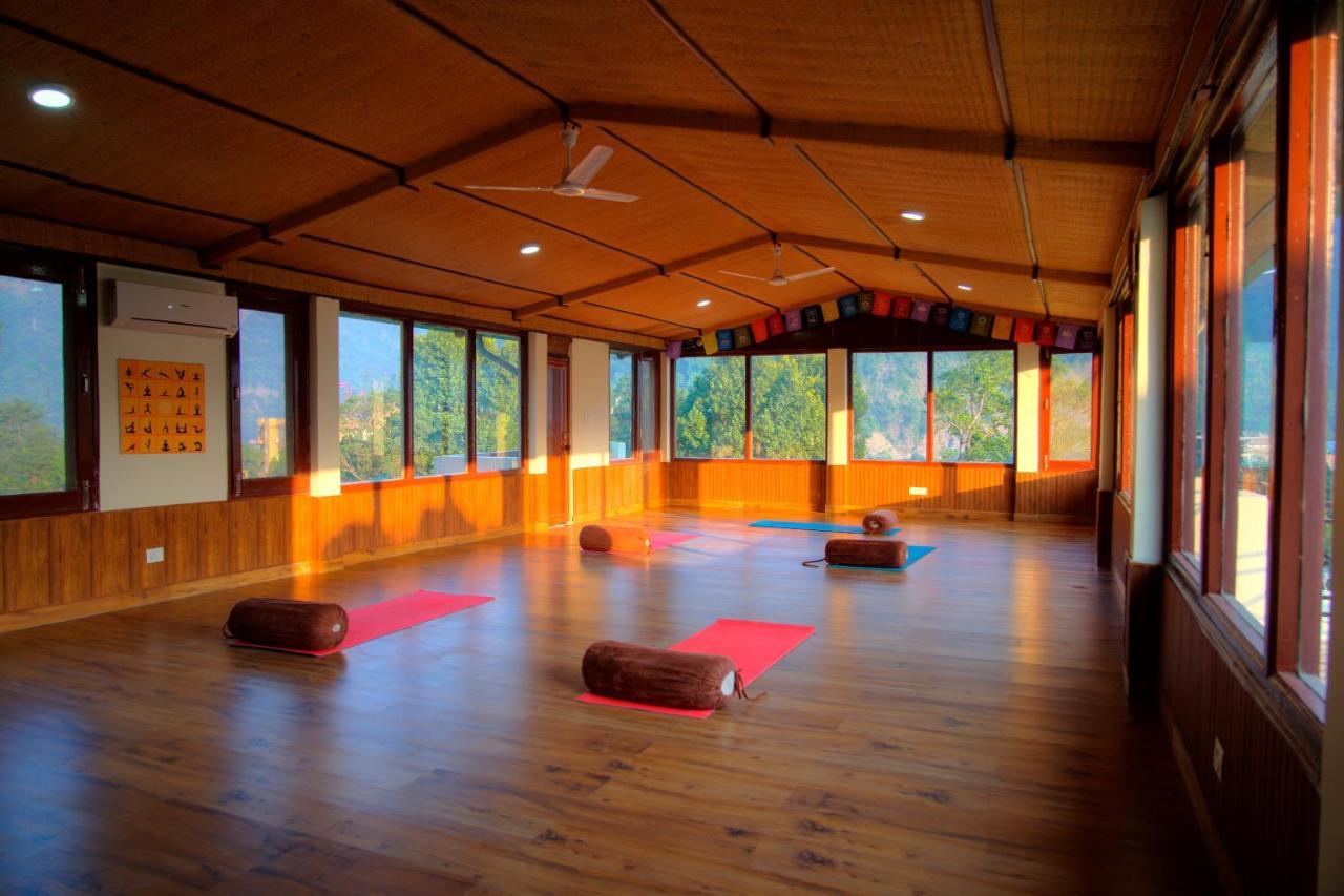 Yogved Hospitality & Resort Rishīkesh Zewnętrze zdjęcie