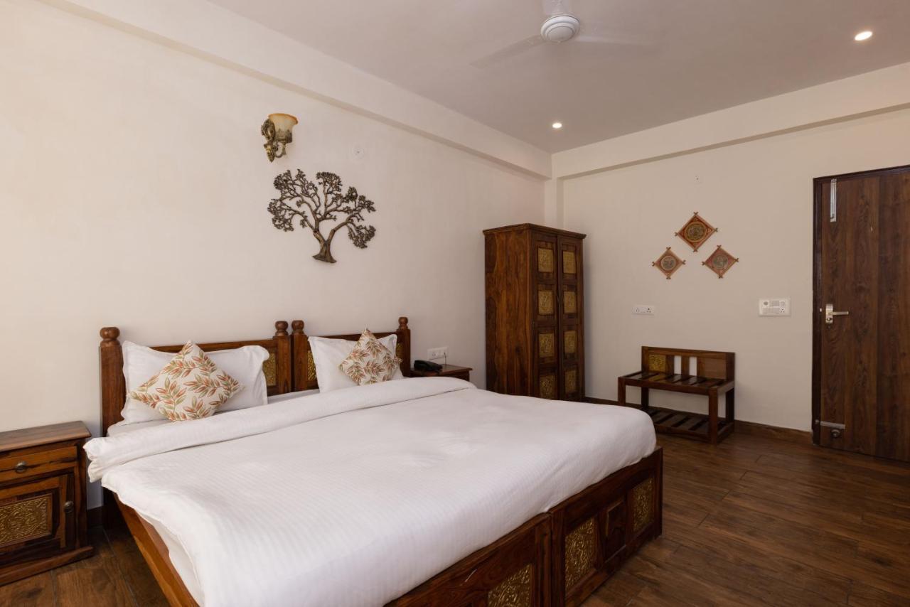 Yogved Hospitality & Resort Rishīkesh Zewnętrze zdjęcie
