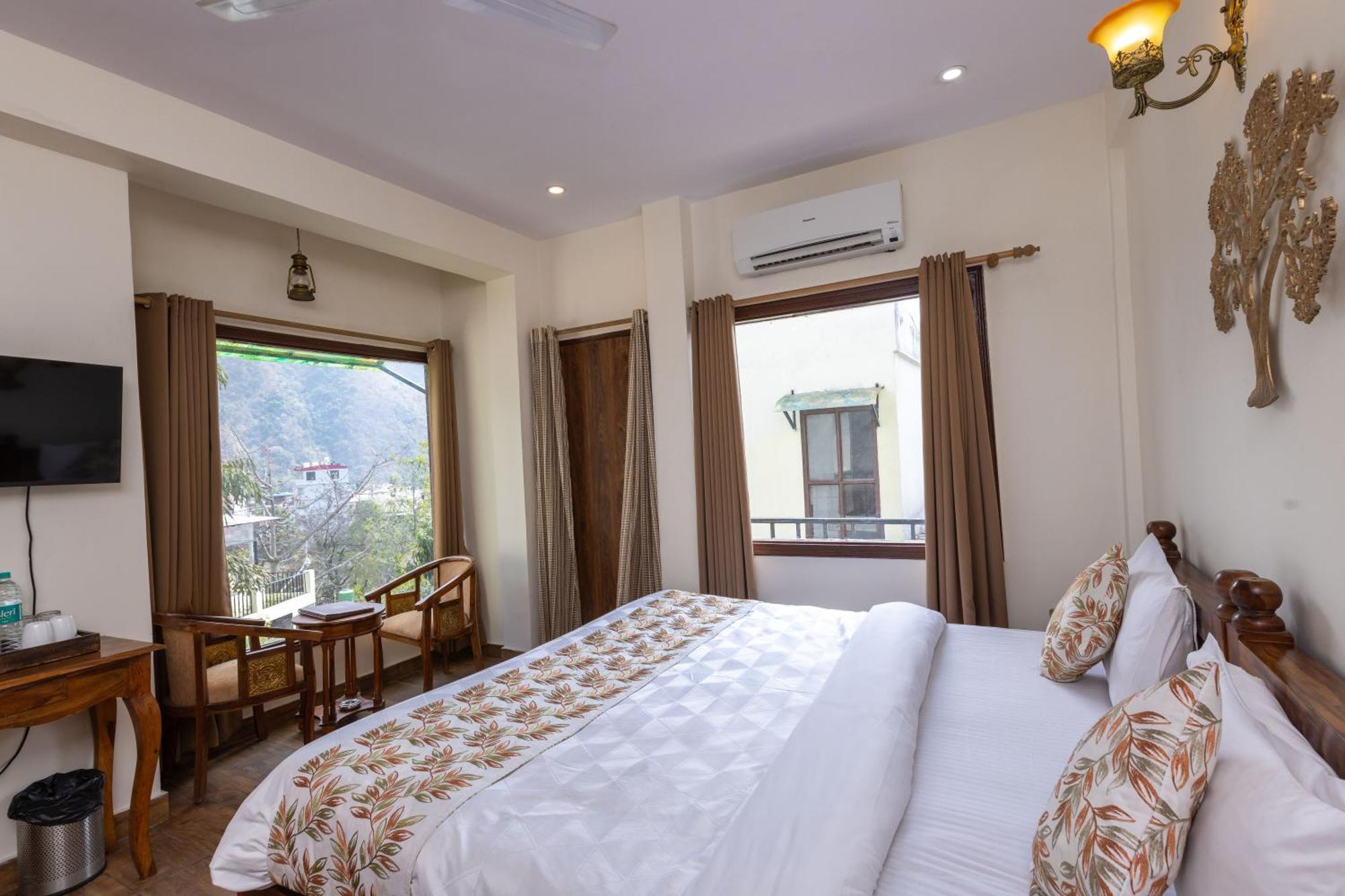 Yogved Hospitality & Resort Rishīkesh Zewnętrze zdjęcie